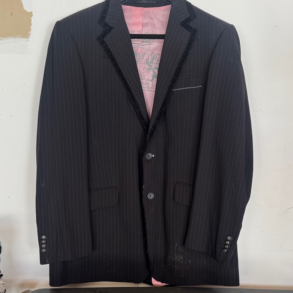 7 Diamonds Black Pinstripe Blazer